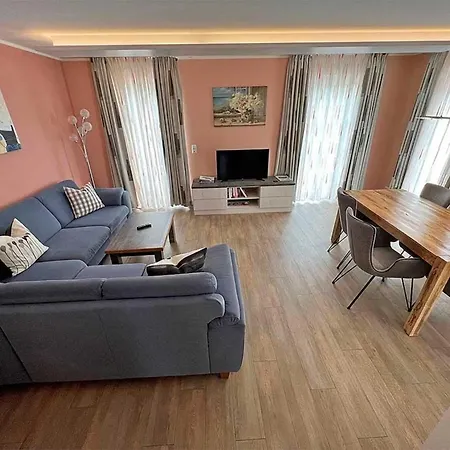 Ferienhaus Meiereikoppel 11 *